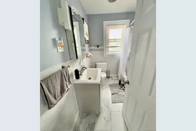 46 E Melrose Street, Valley Stream, NY 11580 - Photo 17