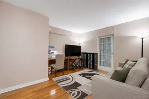 83-40 Austin St, Kew Gardens, NY 11435 - Photo 5