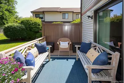 155 Laurel Lane, Wantagh, NY 11793 - Photo 29