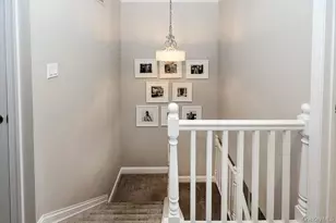155 Laurel Ln, Wantagh, NY 11793 - Photo 27