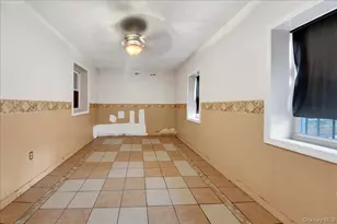 562 Underhill Ave, Bronx, NY 10473 - Photo 33