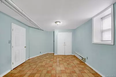 562 Underhill Avenue, Bronx, NY 10473 - Photo 29