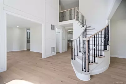 41 Cove Road, Huntington, NY 11743 - Photo 9
