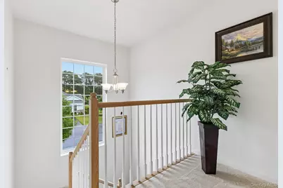 33 Greentree Court, Shirley, NY 11967 - Photo 19