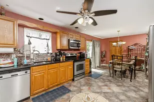 312 Peconic Ave, Medford, NY 11763 - Photo 9
