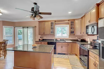 144 Mill Road, Yaphank, NY 11980 - Photo 13