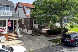 248 Beach 131st St, Rockaway Park, NY 11694 - Photo 29