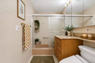 138-35 Elder Avenue #21F, Flushing, NY 11355 - Photo 5