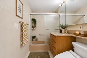 13835 Elder Ave, Flushing, NY 11355 - Photo 5