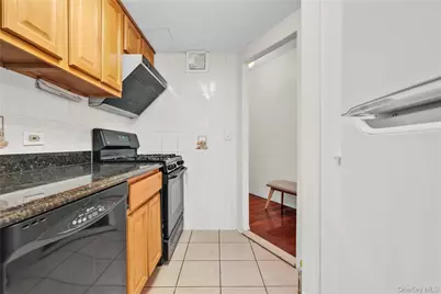 138-35 Elder Avenue #21F, Flushing, NY 11355 - Photo 17