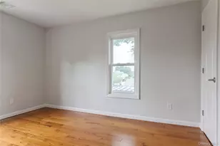 112 Woods Ave, Roosevelt, NY 11575 - Photo 21