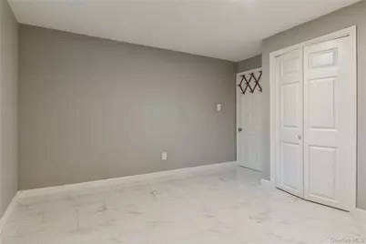 112 Woods Avenue, Roosevelt, NY 11575 - Photo 25