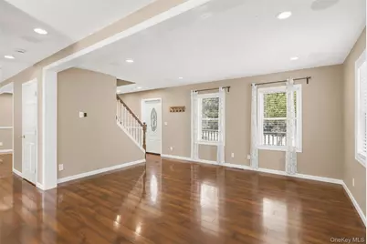 10 Henmond Boulevard, Poughkeepsie, NY 12603 - Photo 19