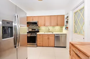 2 Ford Dr W, Massapequa, NY 11758 - Photo 13