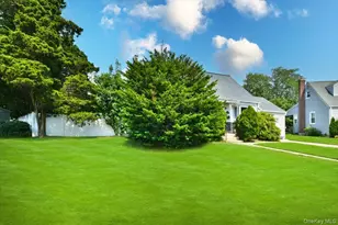 2 Ford Dr W, Massapequa, NY 11758 - Photo 3