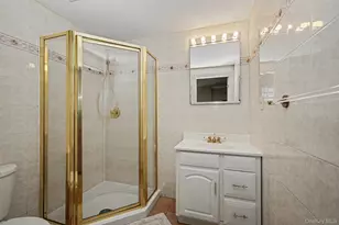 26 Midvale Rd, Hartsdale, NY 10530 - Photo 17