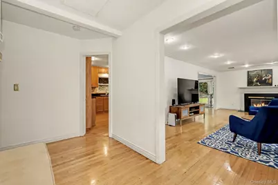 26 Midvale Road, Hartsdale, NY 10530 - Photo 3