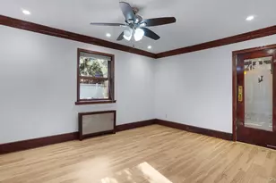 22 Parkwold Dr E, Valley Stream, NY 11580 - Photo 11
