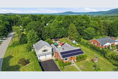 1 Hiko Place, Fishkill, NY 12524 - Photo 5