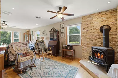 1 Hiko Place, Fishkill, NY 12524 - Photo 9