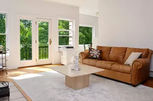 37 Post Ln, Mamaroneck, NY 10543 - Photo 5