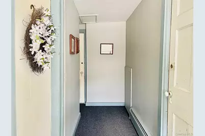 1612 Main Street #3, Pleasant Valley, NY 12569 - Photo 7