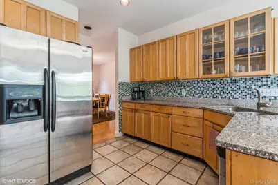 37 Old Post Lane #A, Mamaroneck, NY 10543 - Photo 9