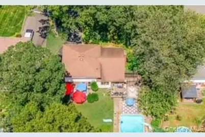 26 Harvard Lane, Commack, NY 11725 - Photo 19