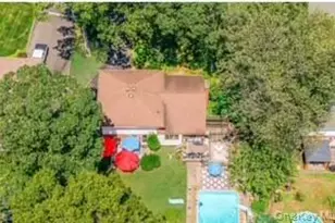 26 Harvard Ln, Commack, NY 11725 - Photo 19