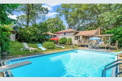 26 Harvard Lane, Commack, NY 11725 - Photo 17