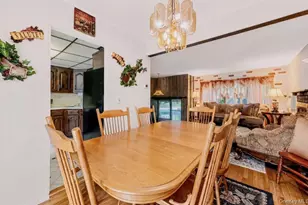 26 Harvard Ln, Commack, NY 11725 - Photo 5