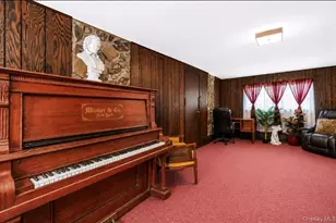 26 Harvard Ln, Commack, NY 11725 - Photo 9