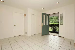 32 Newport Ave, Tappan, NY 10983 - Photo 7