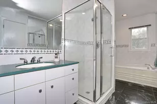32 Newport Ave, Tappan, NY 10983 - Photo 29