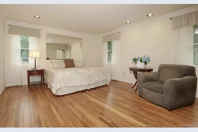 32 Newport Avenue, Tappan, NY 10983 - Photo 27