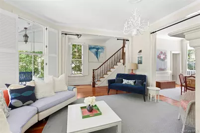 11 Prospect Avenue, Shelter Island Heights, NY 11965 - Photo 5