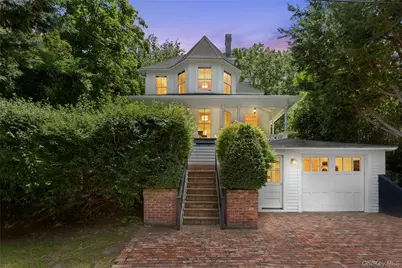 11 Prospect Avenue, Shelter Island Heights, NY 11965 - Photo 25