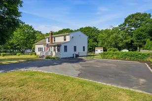 498 Miller Place Rd, Miller Place, NY 11764 - Photo 37