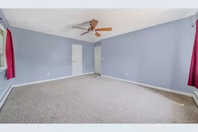 300 Browns Road, Nesconset, NY 11767 - Photo 19