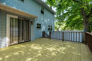 300 Browns Rd, Nesconset, NY 11767 - Photo 23