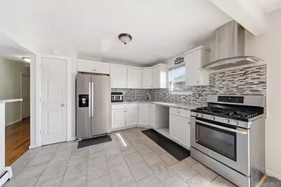 10 Carman Boulevard, Massapequa, NY 11758 - Photo 13