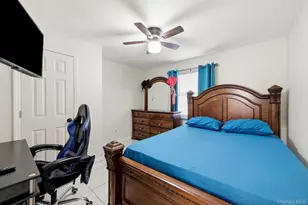 10 Carman Blvd, Massapequa, NY 11758 - Photo 25