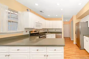 15 Sophia Dr, Middle Island, NY 11953 - Photo 11