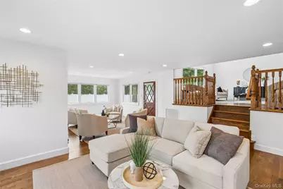 [Address not provided], Old Bethpage, NY 11804 - Photo 19