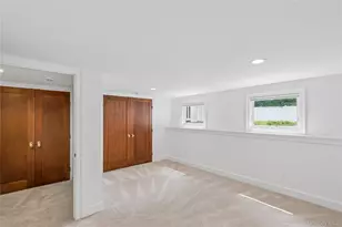 [Address not provided], Old Bethpage, NY 11804 - Photo 33