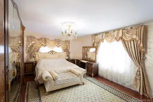 82-20 141st St, Briarwood, NY 11435 - Photo 15