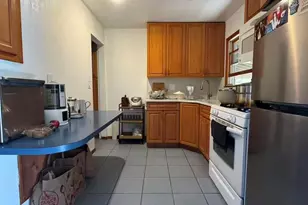 28 Wensley Rd, Plainview, NY 11803 - Photo 5