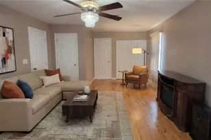 18 Prospect St, Elmsford, NY 10523 - Photo 13