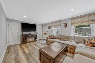 723 Park Ave, Huntington, NY 11743 - Photo 7