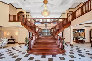250 Oyster Bay Road, Locust Valley, NY 11560 - Photo 7